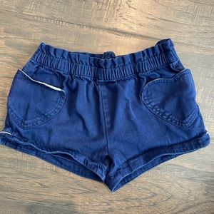 Mini boden ruffle waist pull on navy heart shorts
